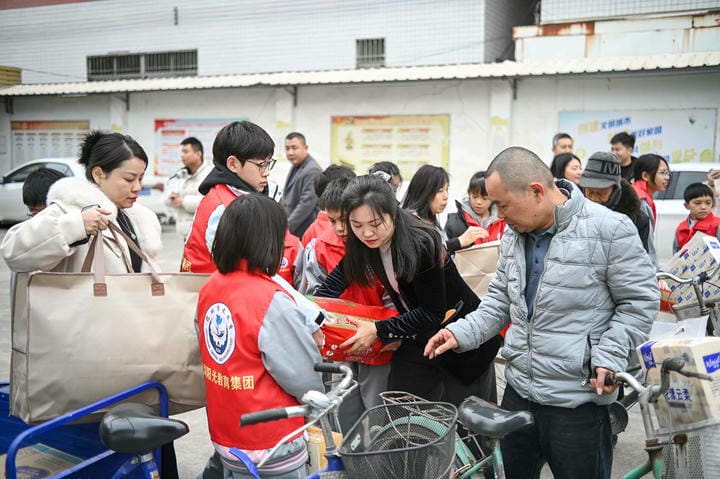 送温暖2.jpg